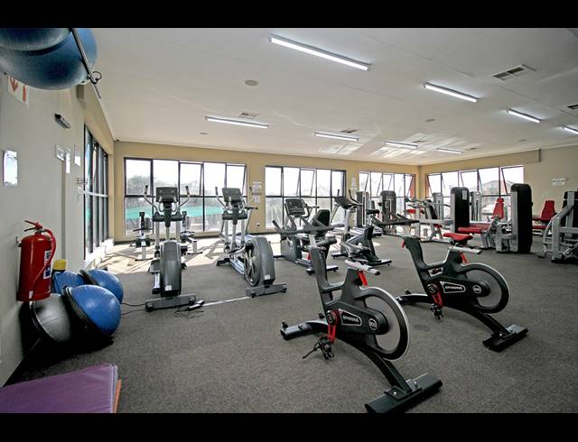 2 BEDROOM APARTMENT FOR SALE IN GREENSTONE HILL